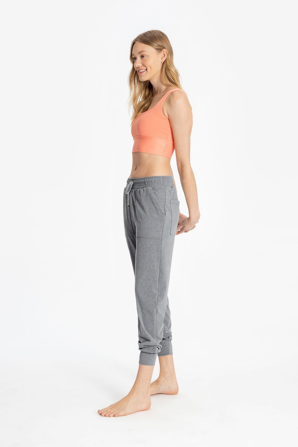 Move Jogger Pants