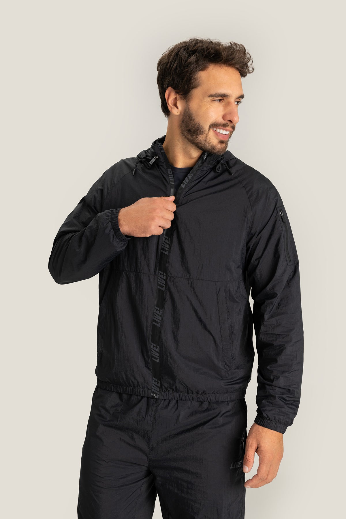 Essential  Track Sportif Jacket